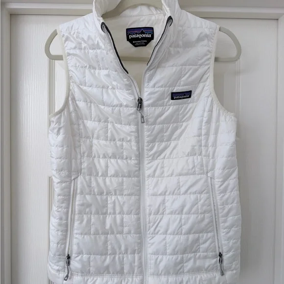 Patagonia White Quilted Women's Insulated Vest - Picture 1 of 1